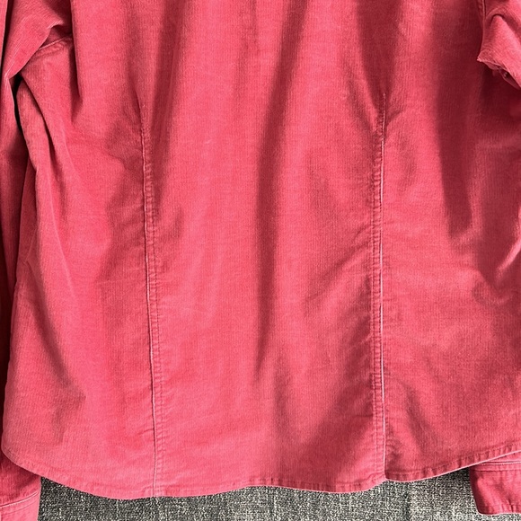 Vintage Cotton Ginny!! Pink corduroy “pearl” button shirt - Picture 11 of 13